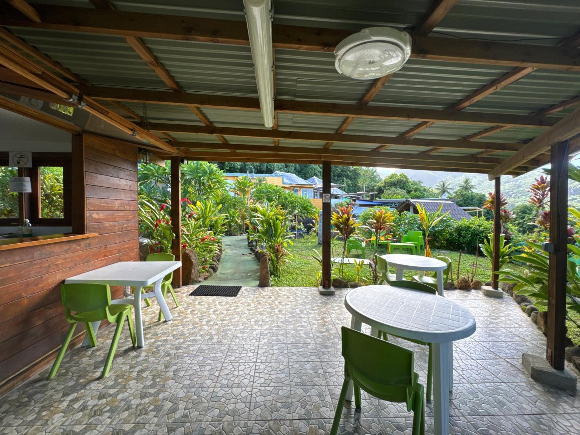 Fare Arana Moorea Guesthouse Atiha Eksteriør billede