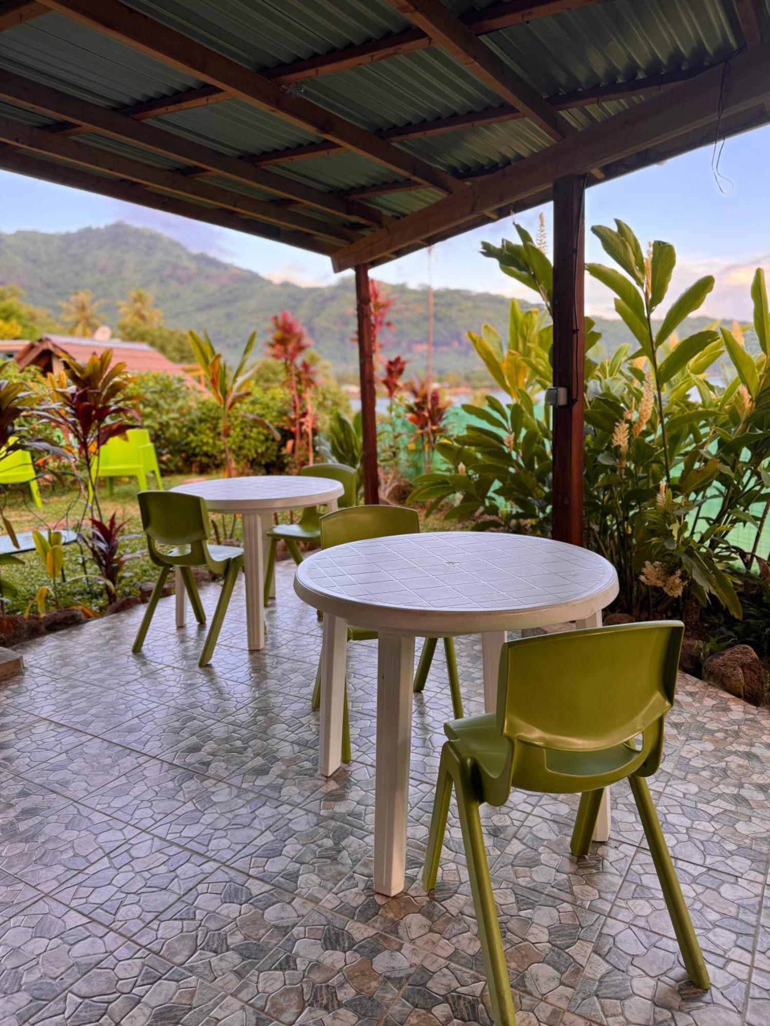 Fare Arana Moorea Guesthouse Atiha Eksteriør billede
