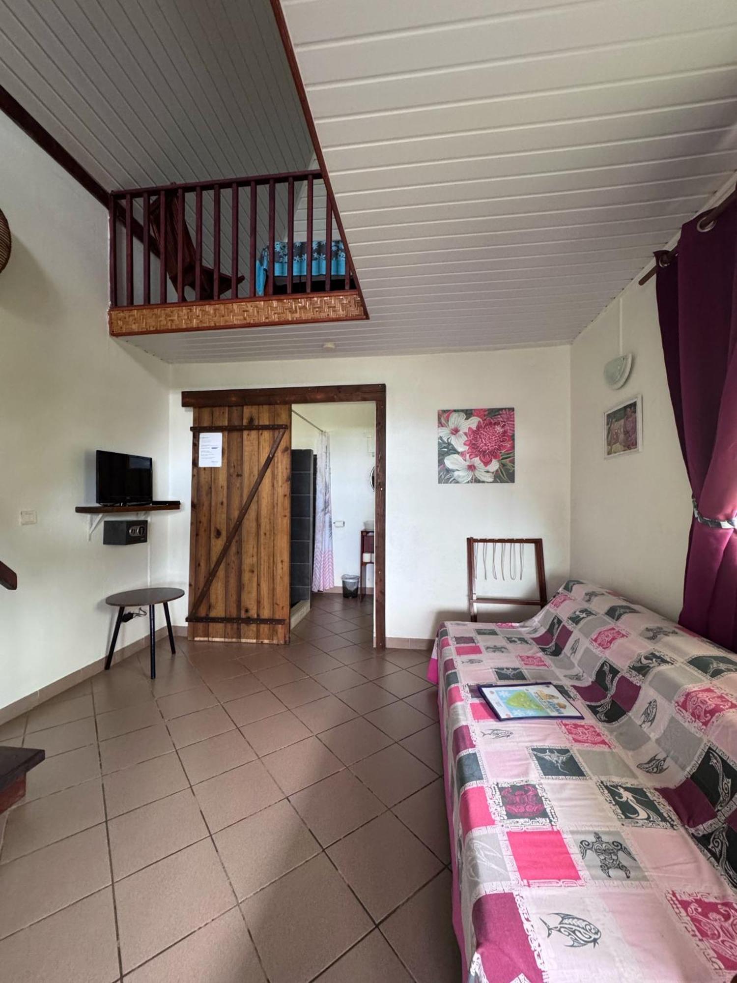 Fare Arana Moorea Guesthouse Atiha Værelse billede
